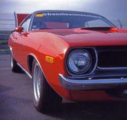 1970_cuda_red_av.jpg